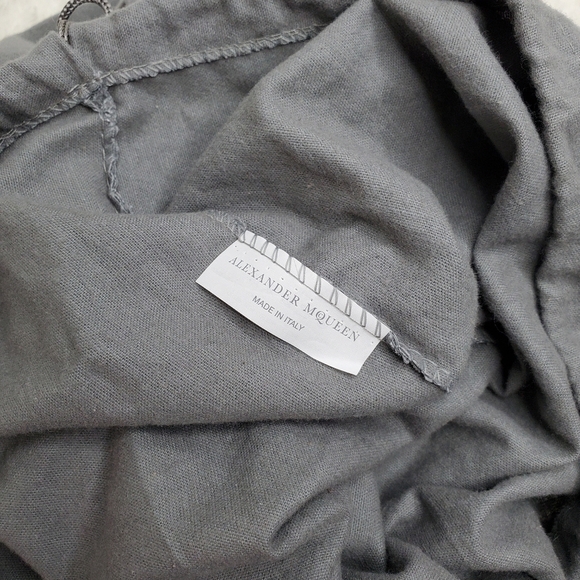 Alexander mcqueen peeptoe pumps. Size 38. VGUC. Minor signs of wear. - Picture 8 of 9